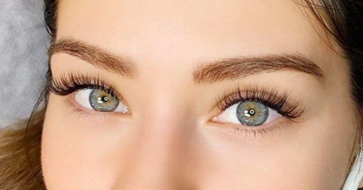 Classic Eyelash Extensions: A Timeless Beauty Trend